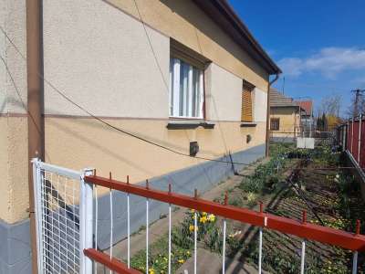 Eladó családi ház - Újszász / 18. kép