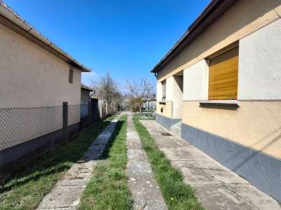 Eladó családi ház - Újszász / 17. kép