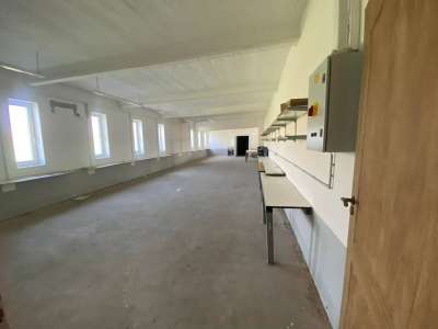 Kiadó műhely - Szolnok (Partoskápolna) / 12. kép