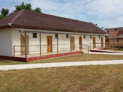 Eladó szálloda, panzió, üdülő - Martfű (Ófalu) / 1. kép