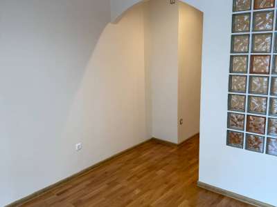 Kiadó téglalakás - Szolnok (Belváros) / 3. kép