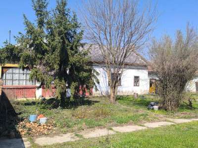 Eladó családi ház - Cibakháza / 1. kép