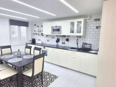 Kiadó téglalakás - Szolnok (Dózsa György) / 3. kép