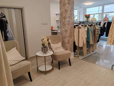 Eladó üzlethelyiség - Szolnok (Belváros) / 1. kép