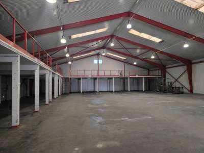 Kiadó raktár - Szolnok (Széchenyi-lakótelep) / 4. kép