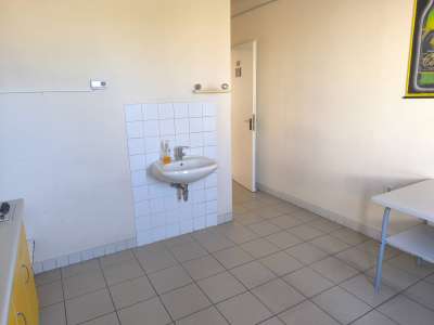 Kiadó raktár - Szolnok (Széchenyi-lakótelep) / 16. kép