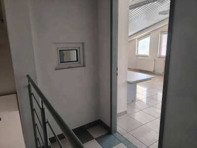 Kiadó raktár - Szolnok (Széchenyi-lakótelep) / 24. kép