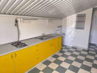 Kiadó raktár - Szolnok (Széchenyi-lakótelep) / 39. kép