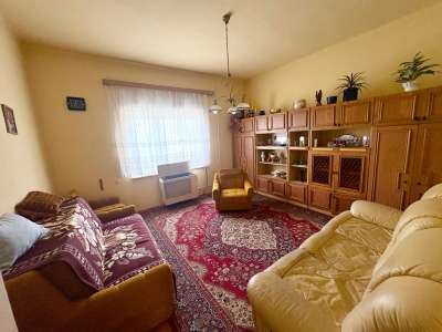 Eladó családi ház - Alattyán (Alattyán) / 1. kép