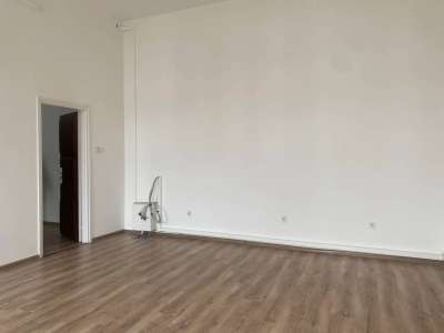 Kiadó iroda - Szolnok (Belváros) / 5. kép