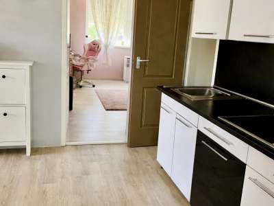 Eladó családi ház - Újszász (Újszász) / 3. kép