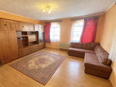 Eladó családi ház - Újszász (Újszász) / 1. kép