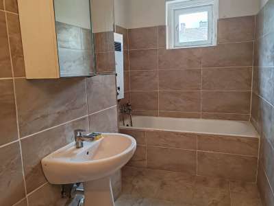 Kiadó téglalakás - Szolnok (Belváros) / 6. kép