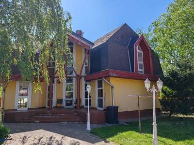Eladó családi ház - Kengyel / 1. kép