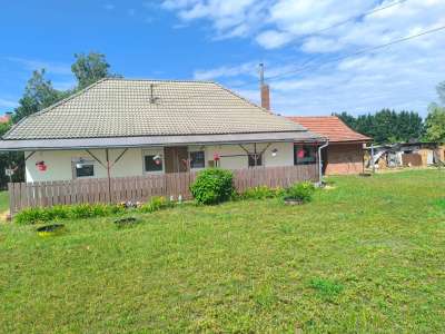 Eladó családi ház - Tószeg / 1. kép