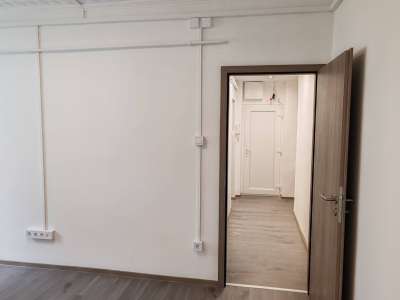 Eladó téglalakás - Szolnok (Tallinn) / 3. kép