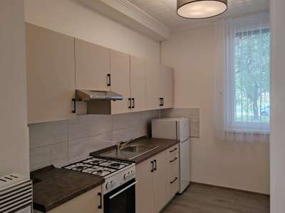 Eladó téglalakás - Szolnok (Tallinn) / 1. kép