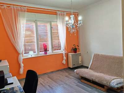 Eladó családi ház - Újszász / 9. kép