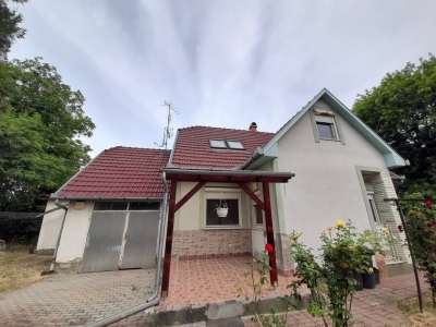 Eladó családi ház - Tiszavárkony / 2. kép