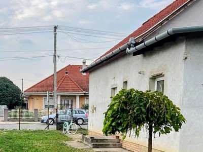 Eladó családi ház - Tiszaföldvár (Tiszaföldvár) / 2. kép