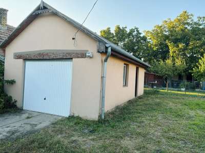 Eladó családi ház - Újszász (Újszász) / 11. kép