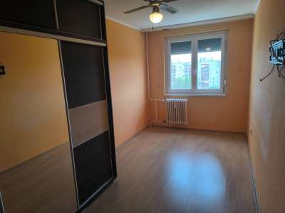 Eladó panellakás - Szolnok (Széchenyi-lakótelep) / 8. kép