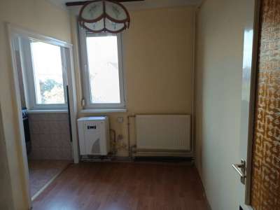 Eladó téglalakás - Szolnok (Belváros) / 3. kép