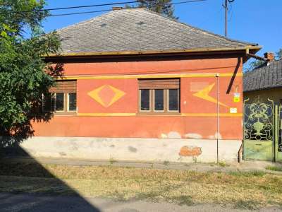 Eladó családi ház - Tiszaföldvár / 1. kép