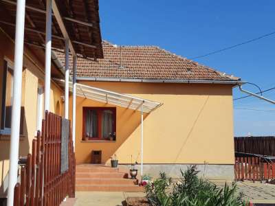 Eladó családi ház - Szolnok (Szandaszőlős) / 4. kép