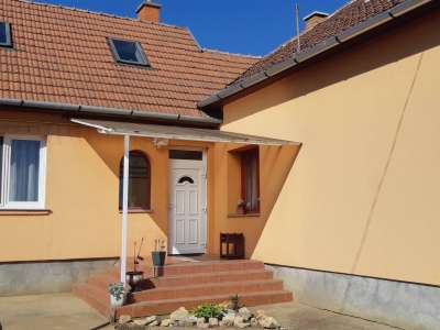 Eladó családi ház - Szolnok (Szandaszőlős) / 2. kép
