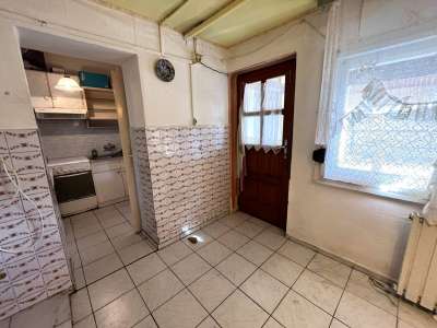 Eladó családi ház - Szolnok (Széchenyi-lakótelep) / 15. kép