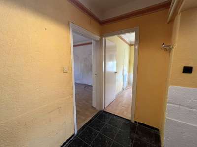 Eladó családi ház - Szolnok (Széchenyi-lakótelep) / 12. kép