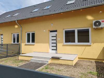Eladó téglalakás - Szolnok (Széchenyi városrész) / 3. kép