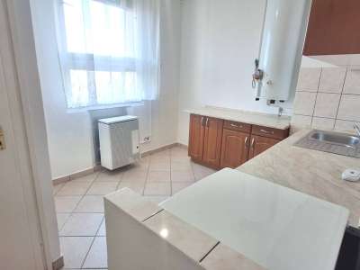 Kiadó téglalakás - Szolnok (Tallin) / 1. kép