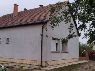 Eladó családi ház - Tiszaföldvár (Tiszaföldvár) / 1. kép