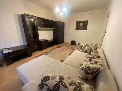 Kiadó téglalakás - Szolnok (Belváros) / 2. kép