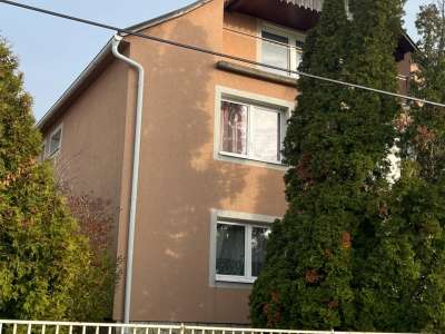 Eladó családi ház - Veszprémfajsz / 2. kép