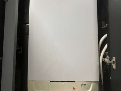 Eladó üzlethelyiség - Várpalota / 9. kép