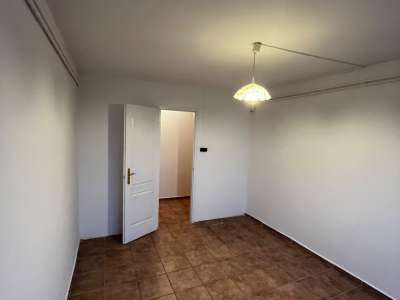 Eladó panellakás - Hajmáskér (Jókai Mór Ltp.) / 1. kép