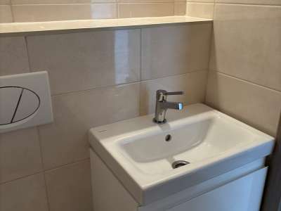 Eladó panellakás - Veszprém / 2. kép