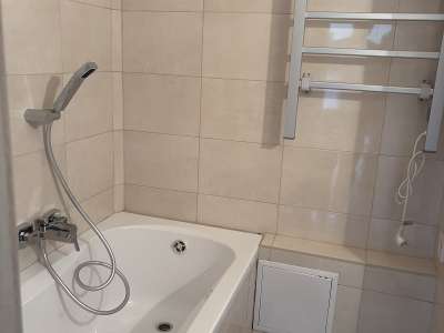 Eladó panellakás - Veszprém / 4. kép