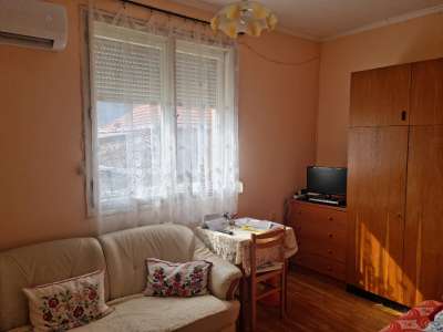 Eladó téglalakás - Devecser / 8. kép
