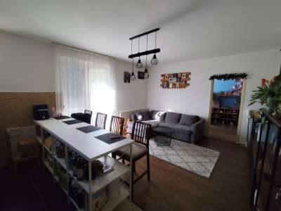 Eladó téglalakás - Hajmáskér / 3. kép