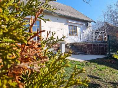 Eladó családi ház - Balatonfűzfő (Fűzfőfürdő) / 13. kép