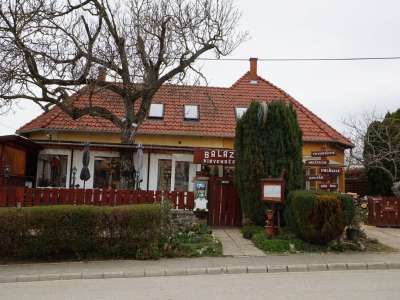 Eladó családi ház - Tihany / 1. kép