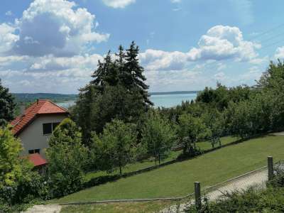 Eladó nyaraló - Balatonkenese / 1. kép