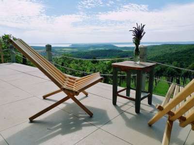 Eladó családi ház - Pécsely (szőlőhegy) / 2. kép