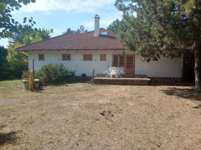 Eladó családi ház - Balatonakarattya / 4. kép