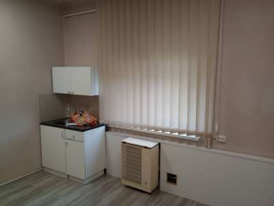 Kiadó üzlethelyiség - Balatonkenese / 1. kép