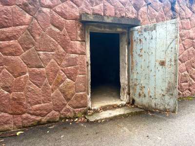 Eladó műhely - Balatonfűzfő (Fűzfőgyártelep) / 1. kép